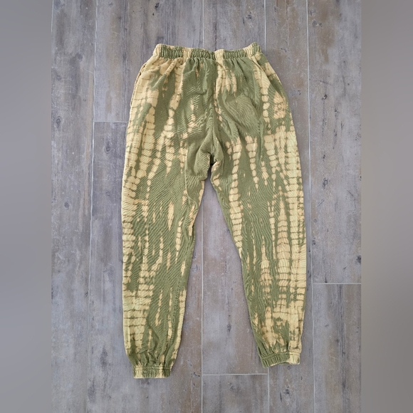 Wild Fable Green Tie-Dye Jogger Pants - Picture 4 of 10